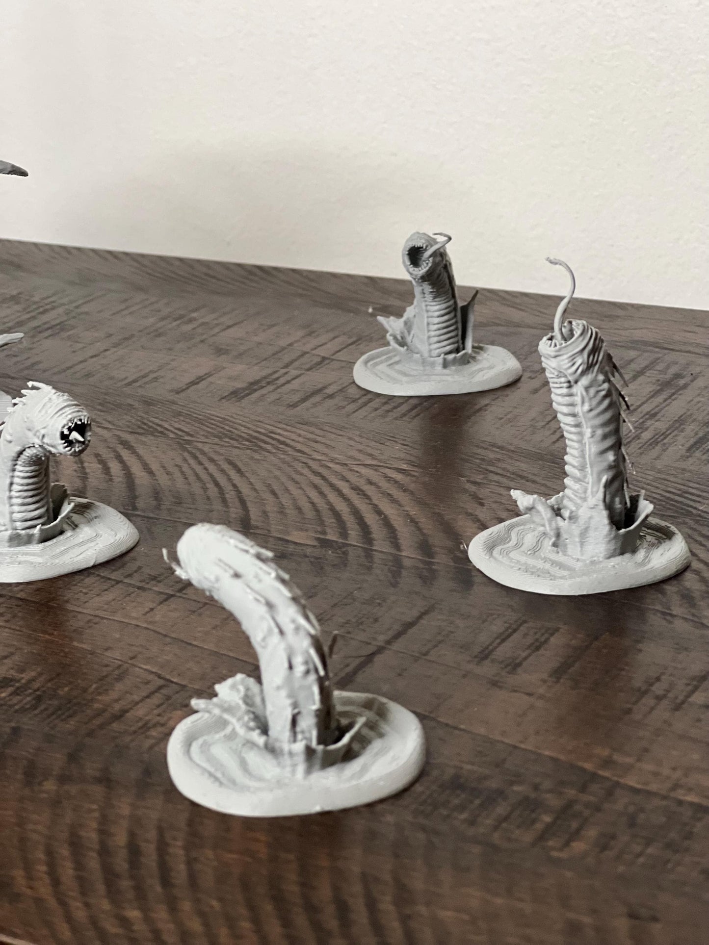 DnD Desert Creature Miniatures – Scarlet Worm, Wormling & Dune Beasts for Tabletop RPGs (Physical Minis)
